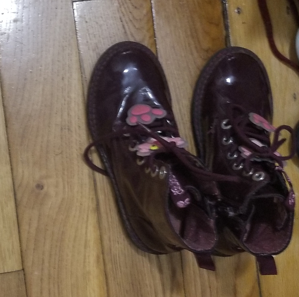 Boots - Picture 2 of 3
